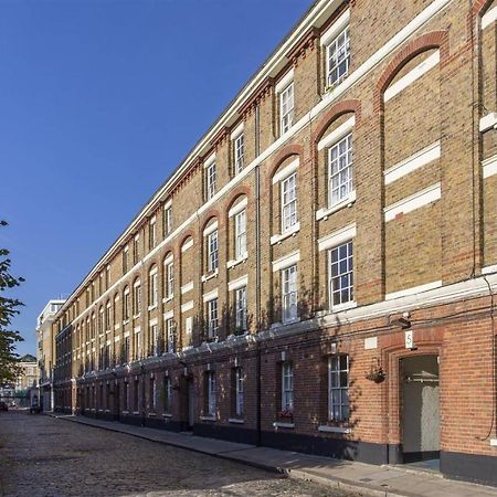 Traditional Victorian 2 Bed In Cobbled Street + Mod Cons - Full Home Londra Exterior foto
